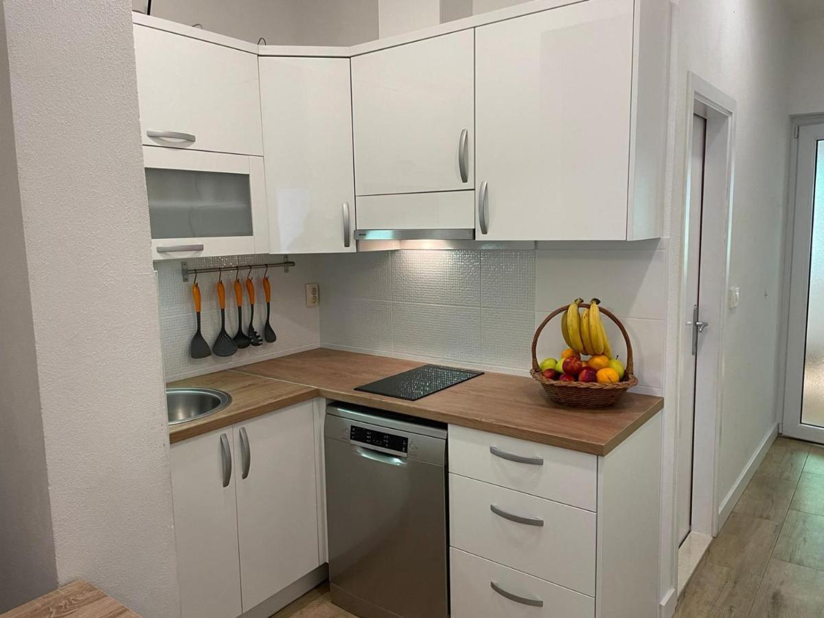 Apartments Anica & Gabriela ماكارسكا المظهر الخارجي الصورة
